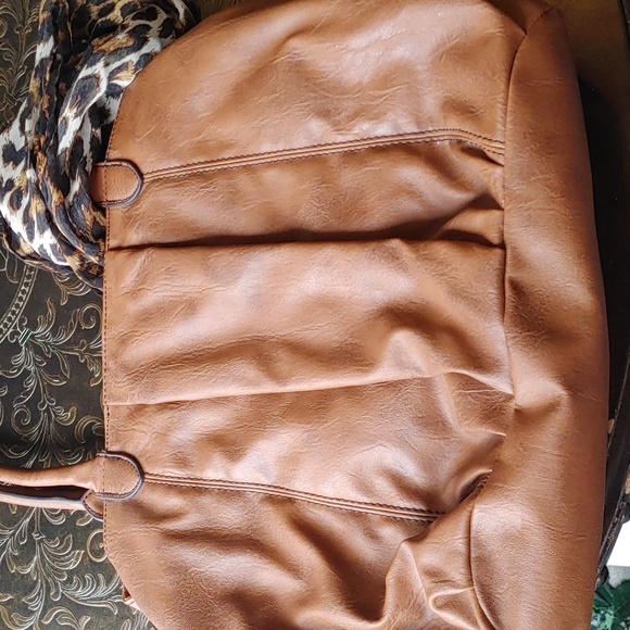 ✅Call it Spring Purse - Picture 5 of 8